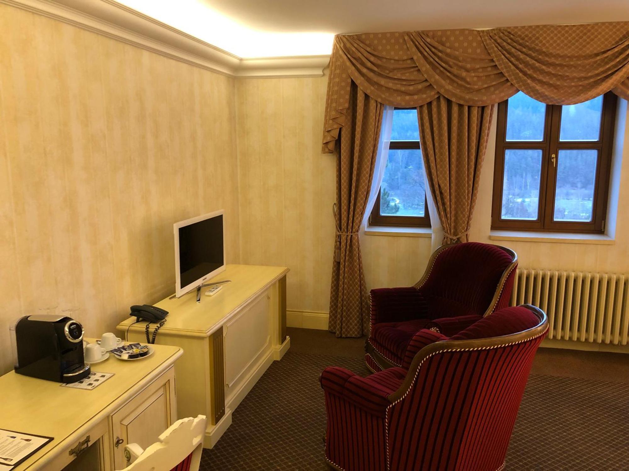 Hotel Chateau Cihelny Karlovy Vary Exterior photo